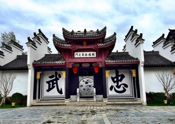 致中年女人:这4个看似聪明,实则很蠢的行为,希望你一个都没有